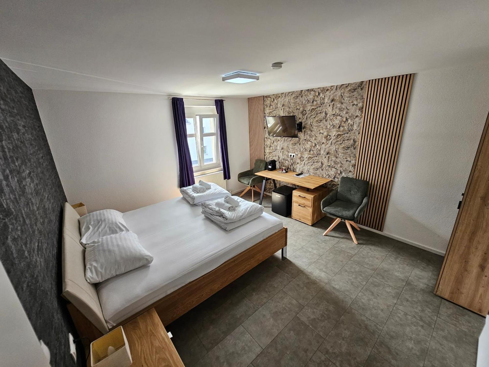 Gasthaus Sofram Frastanz Bagian luar foto